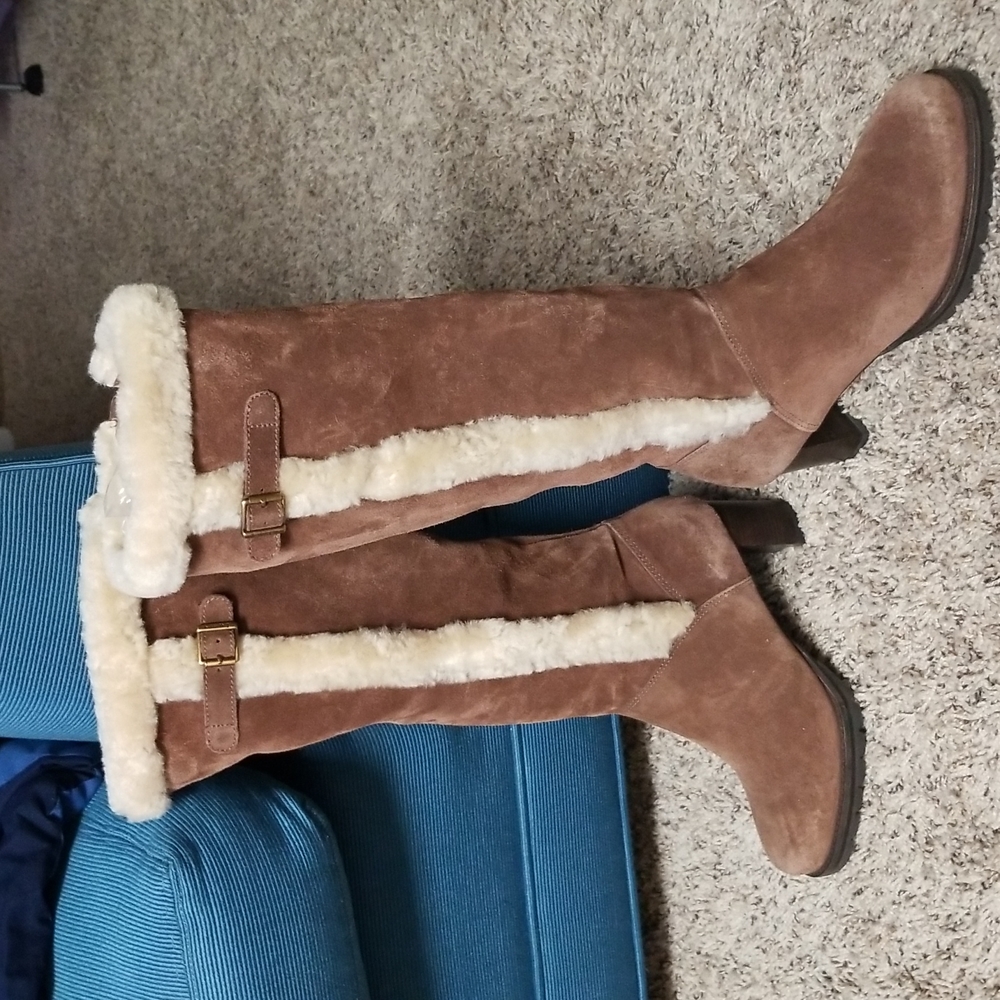 LAUREN by RALPH LAUREN SUEDE BOOTS SIZE 7